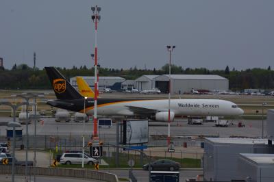 Photo of aircraft N470UP operated by United Parcel Service (UPS)