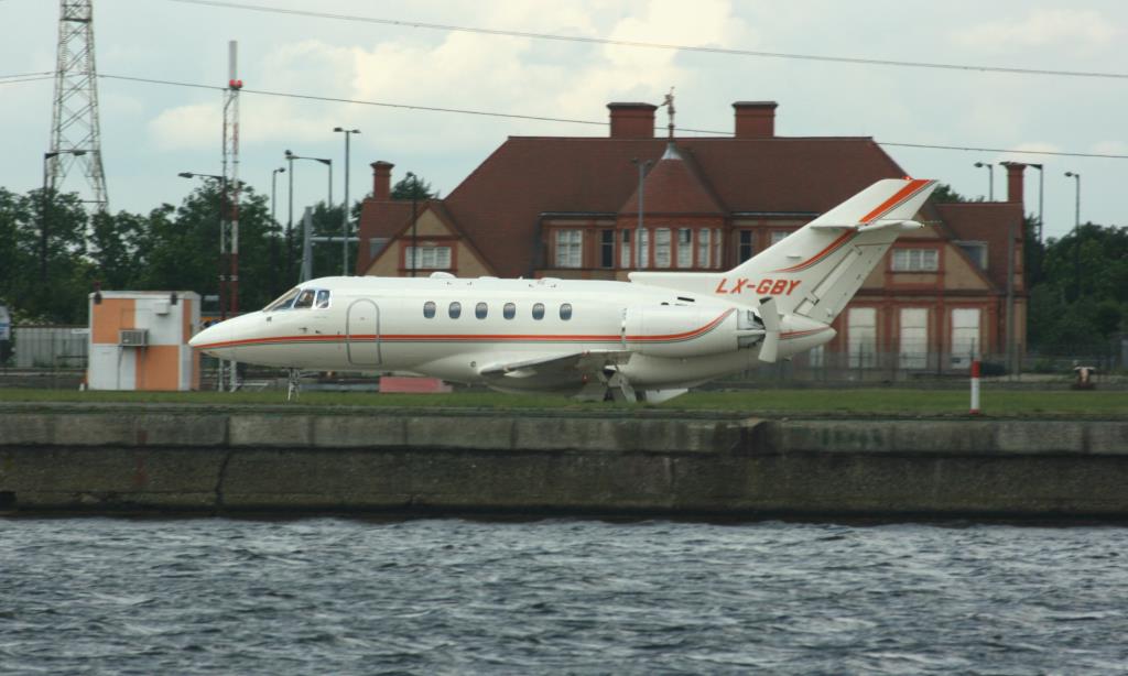 Photo of aircraft LX-GBY operated by Challenger Luxembourg S.A.