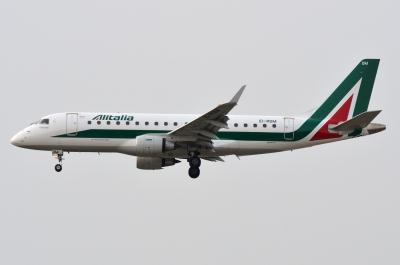 Photo of aircraft EI-RDM operated by Alitalia