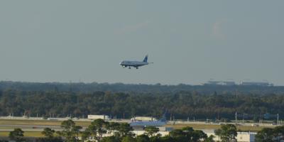 Photo of aircraft N703JB operated by JetBlue Airways