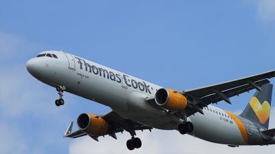 Photo of aircraft G-TCDM operated by Thomas Cook Airlines