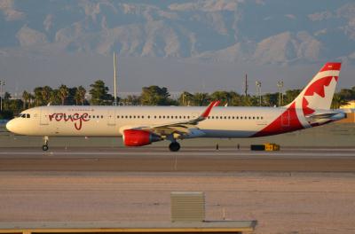 Photo of aircraft C-FJOU operated by Air Canada Rouge