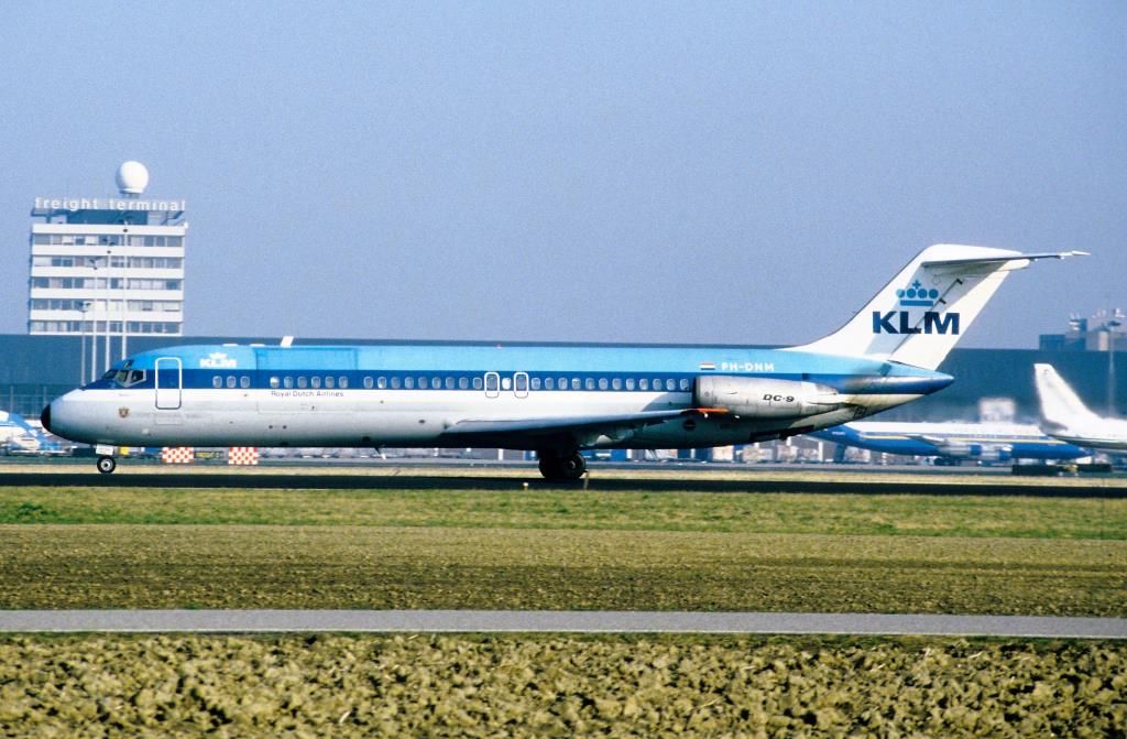Photo of aircraft PH-DNM operated by KLM Royal Dutch Airlines
