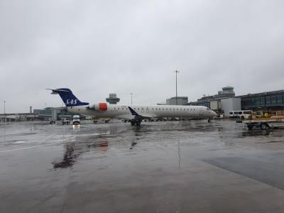 Image of aircraft registration EI-FPH - A CRJ-900-LR operated by SAS Scandinavian Airlines
