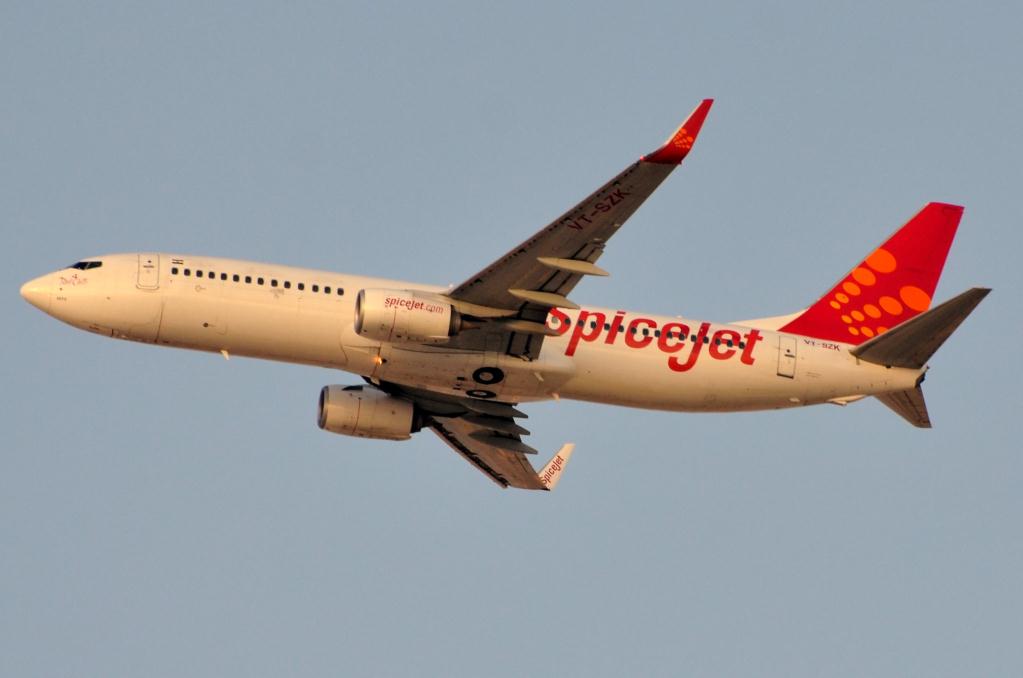 Photo of aircraft VT-SZK operated by SpiceJet