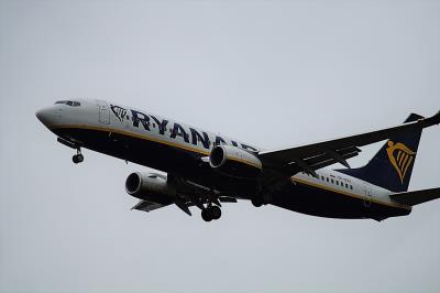 Photo of aircraft SP-RSY operated by Ryanair Sun