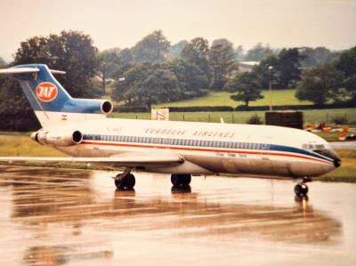 Photo of aircraft YU-AKB operated by JAT Yugoslav Airlines