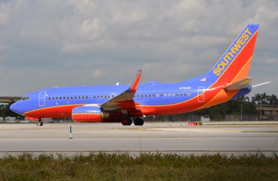 Photo of aircraft N751SW operated by Southwest Airlines