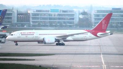 Photo of aircraft VT-ANP operated by Air India