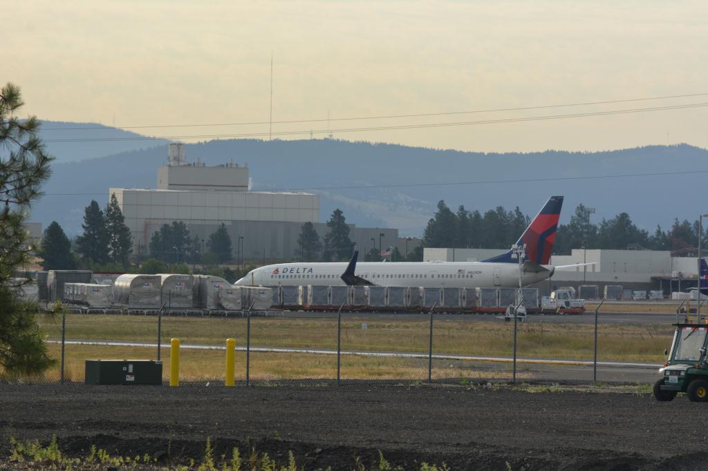 Photo of aircraft N829DN operated by Delta Air Lines