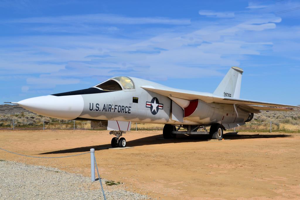 Photo of aircraft 63-9766 operated by Edwards Air Force Base Collection