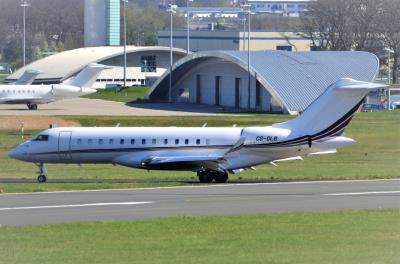 Photo of aircraft CS-GLB operated by Netjets Europe