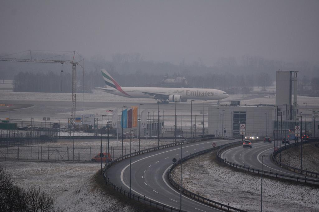 Photo of aircraft A6-ECL operated by Emirates