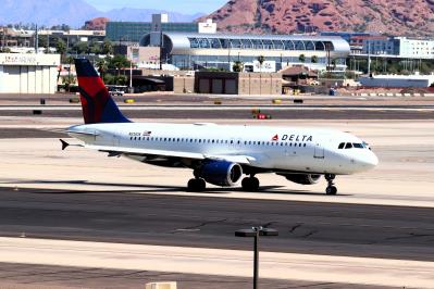 Photo of aircraft N312US operated by Delta Air Lines
