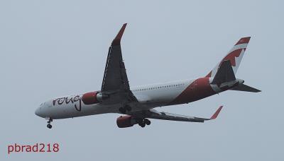 Image of aircraft registration C-FMWY - A 767-333(ER)(WL) operated by Air Canada Rouge