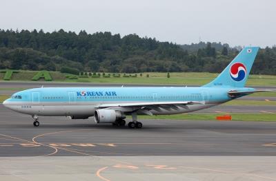 Photo of aircraft HL7240 operated by Korean Air Lines