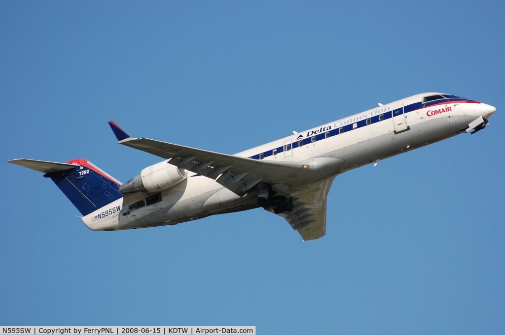 Photo of aircraft N595SW operated by Comair