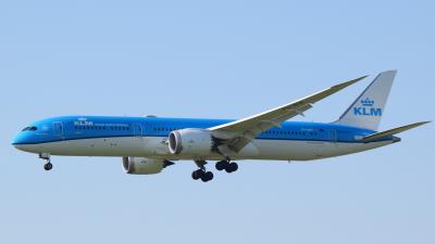 Image of aircraft registration PH-BHF - A 787-9 Dreamliner operated by KLM Royal Dutch Airlines