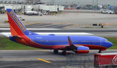 Photo of aircraft N492WN operated by Southwest Airlines