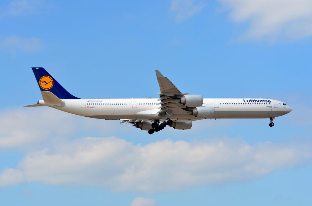 Photo of aircraft D-AIHH operated by Lufthansa