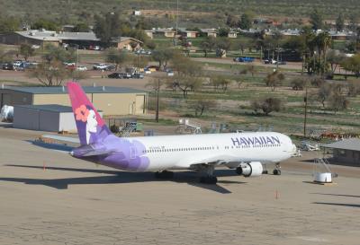 Photo of aircraft N594HA operated by Hawaiian Airlines