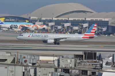 Photo of aircraft N161UW operated by American Airlines