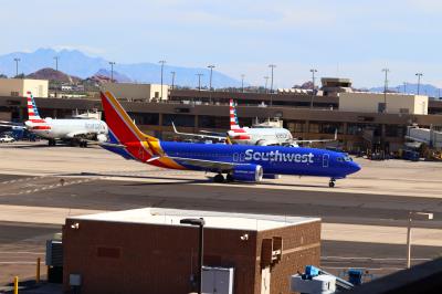 Photo of aircraft N8743K operated by Southwest Airlines