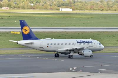 Photo of aircraft D-AILP operated by Lufthansa Cityline