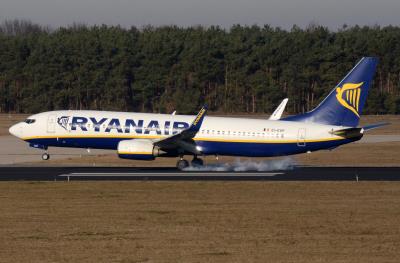 Photo of aircraft EI-EVP operated by Ryanair
