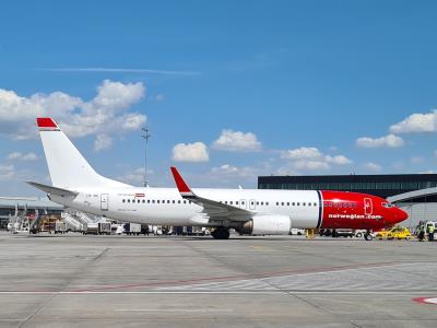 Photo of aircraft LN-NIL operated by Norwegian Air Shuttle