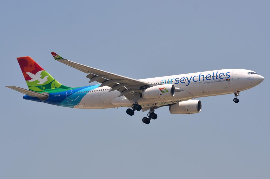Photo of aircraft S7-ADB operated by Air Seychelles