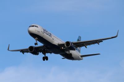 Photo of aircraft N980JT operated by JetBlue Airways
