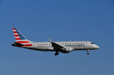 Photo of aircraft N138HQ operated by American Eagle