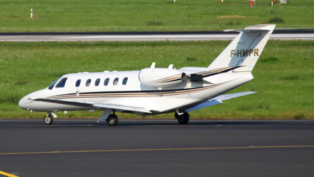 Photo of aircraft F-HMPR operated by Rapido S.A.