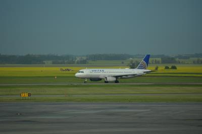 Photo of aircraft N440UA operated by United Airlines