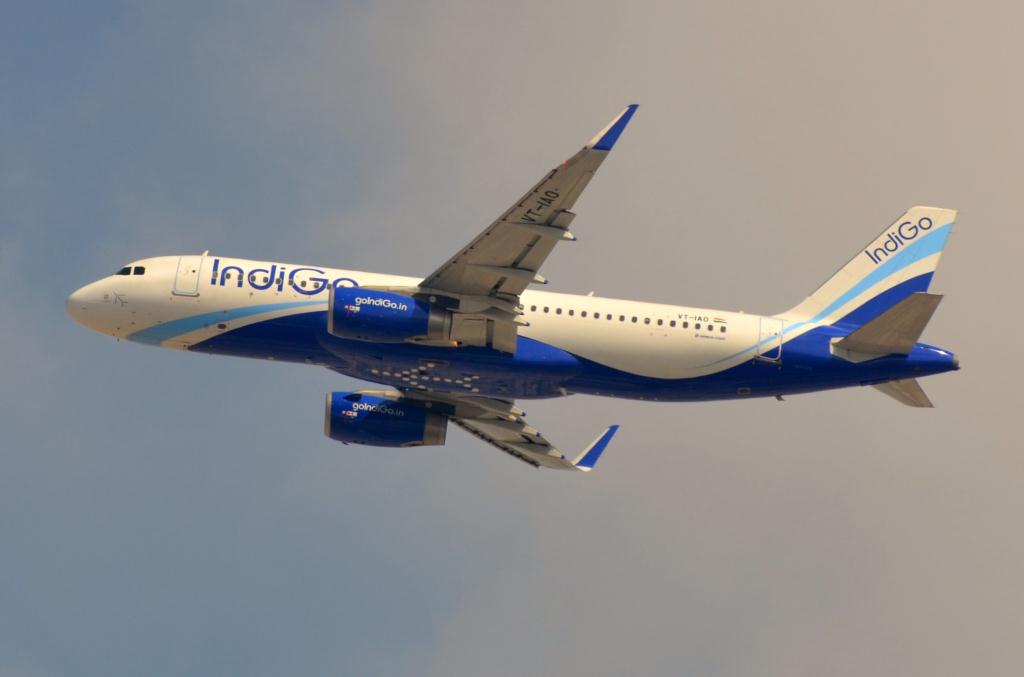 Photo of aircraft VT-IAO operated by IndiGo
