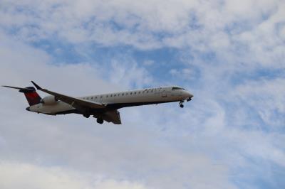 Photo of aircraft N827SK operated by Delta Connection