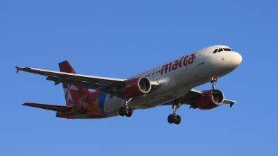 Image of aircraft registration 9H-AHS - A A320-214 operated by Air Malta