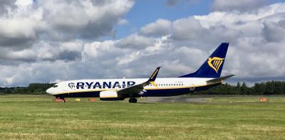 Photo of aircraft G-RUKA operated by Ryanair UK