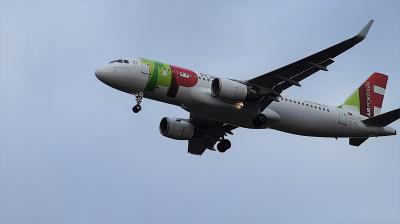 Image of aircraft registration CS-TNT - A A320-214(WL) operated by TAP - Air Portugal
