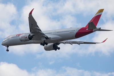 Photo of aircraft EC-NIS operated by Iberia