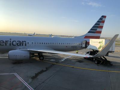 Photo of aircraft N989AN operated by American Airlines