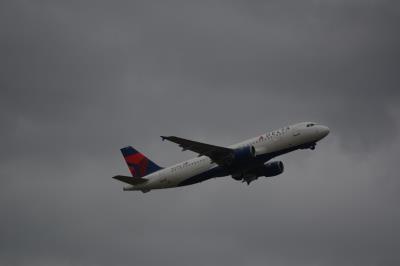 Image of aircraft registration N367NW - A A320-212 operated by Delta Air Lines