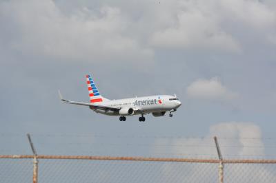 Photo of aircraft N885NN operated by American Airlines