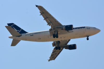 Photo of aircraft YR-LCA operated by Tarom