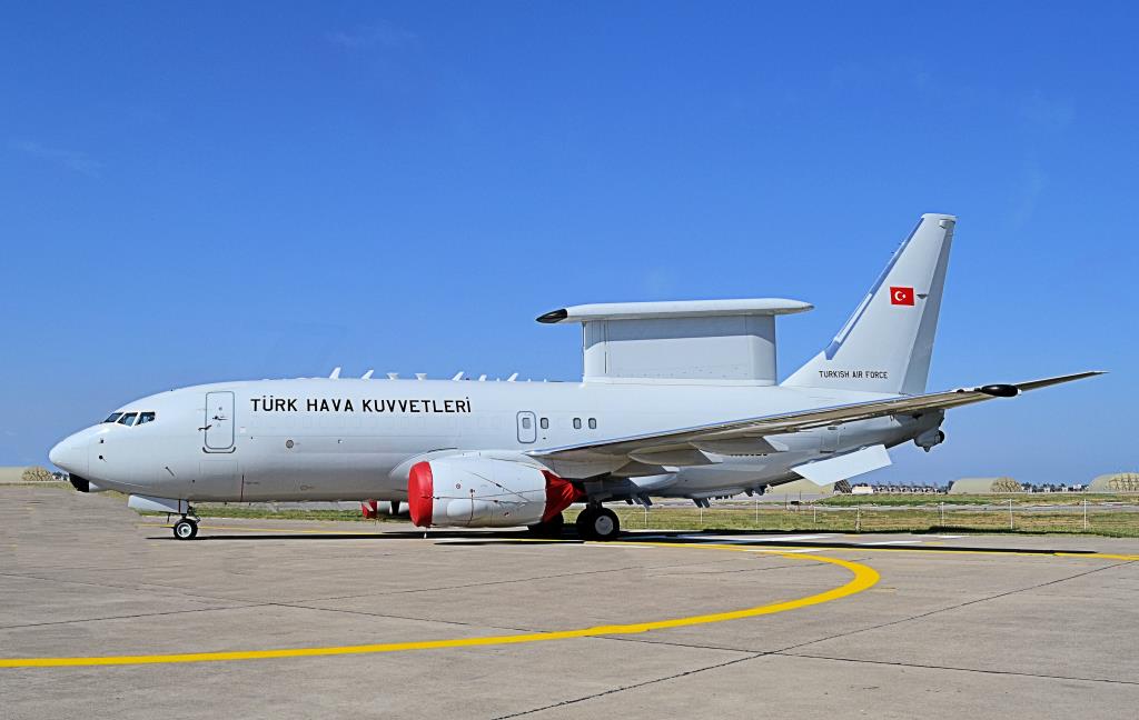 Photo of aircraft N360BJ operated by Boeing Integrated Defense Systems