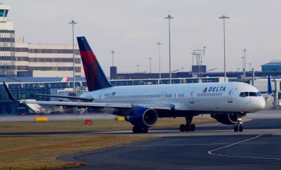 Photo of aircraft N546US operated by Delta Air Lines