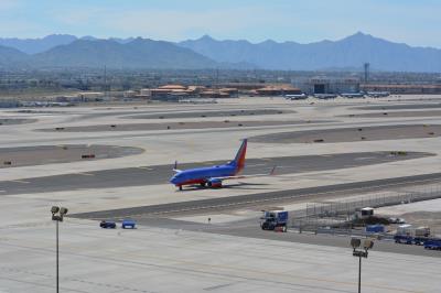 Photo of aircraft N7715E operated by Southwest Airlines