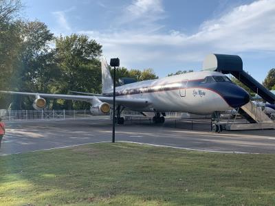 Photo of aircraft N880EP operated by Elvis Presley - RR to LM Corp