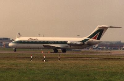 Photo of aircraft I-DIBX operated by Alitalia